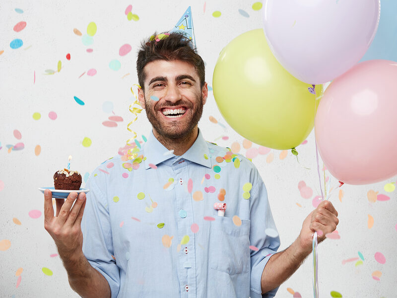 birthday cupcake man baloons