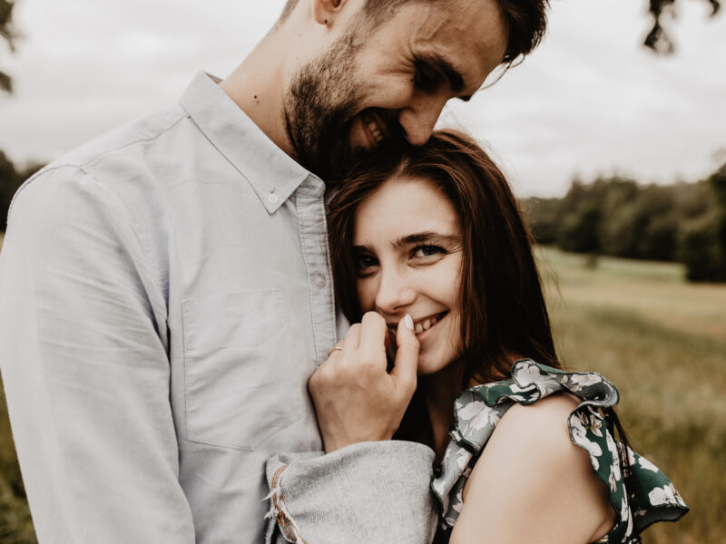 family support picture of caring couple